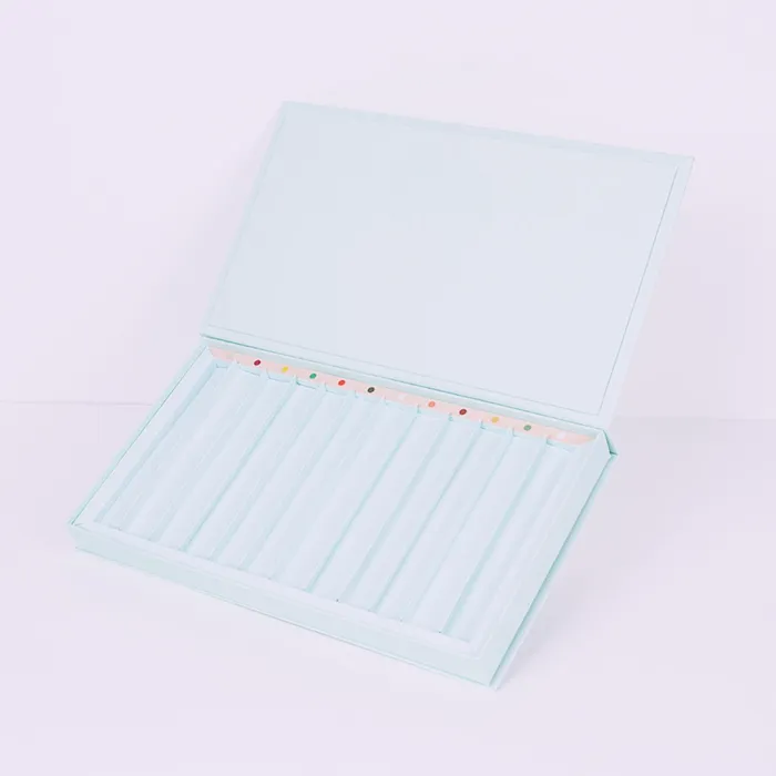 Krabice v štýle knihy