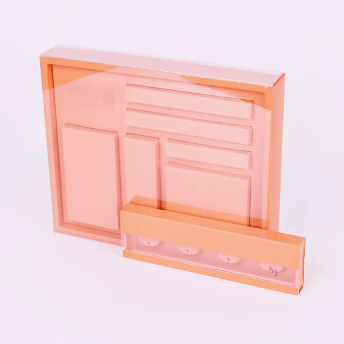 Balenie krabice na starostlivosť o pleť